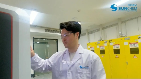 对话质检掌门人：揭秘迅凯催化剂出厂前必经的N层‘质量防护网’！
